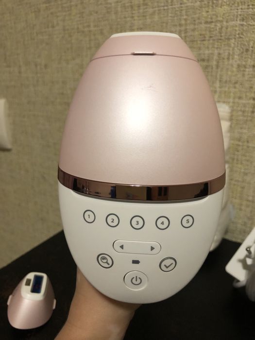 Фотоэпилятор Philips ( отличное состояние)