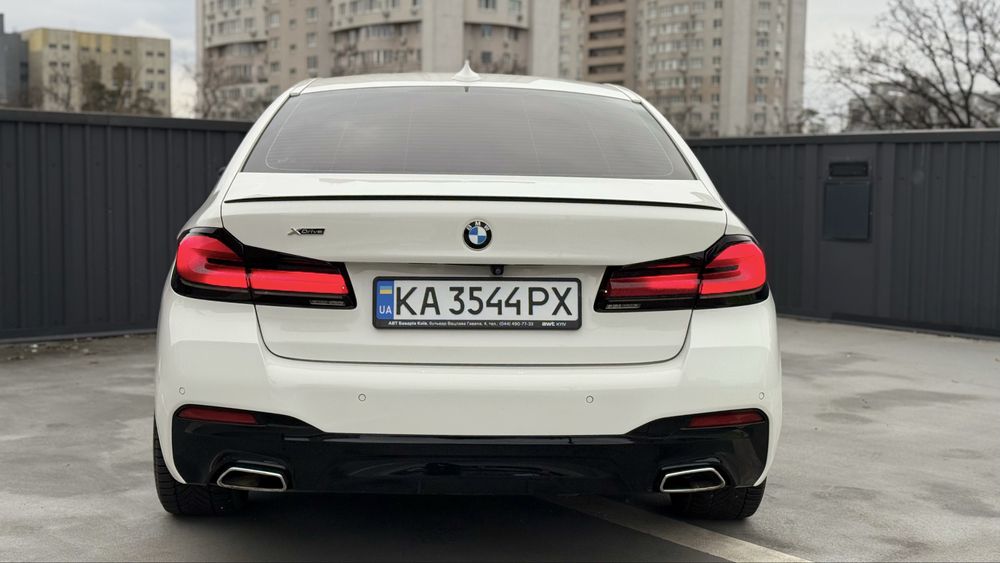BMW 5 Series 2018 VIN WBAJC51020G862552 фото оголошення 13 з 24