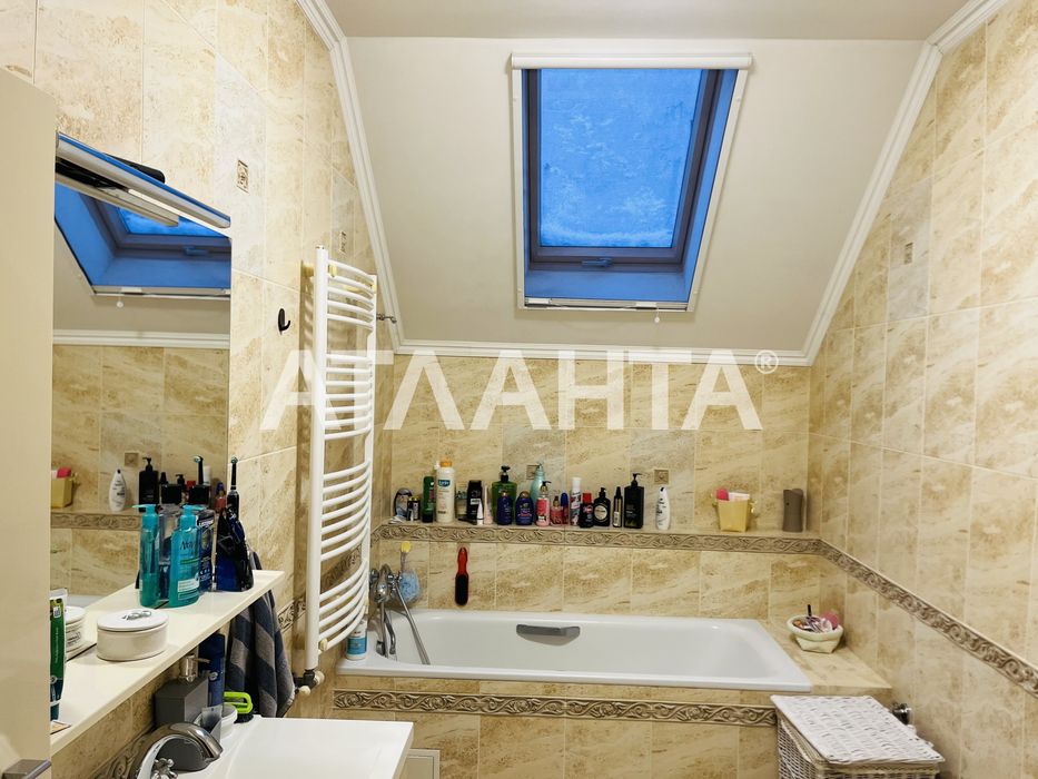 Елітний затишний будинок в с. Баранинці