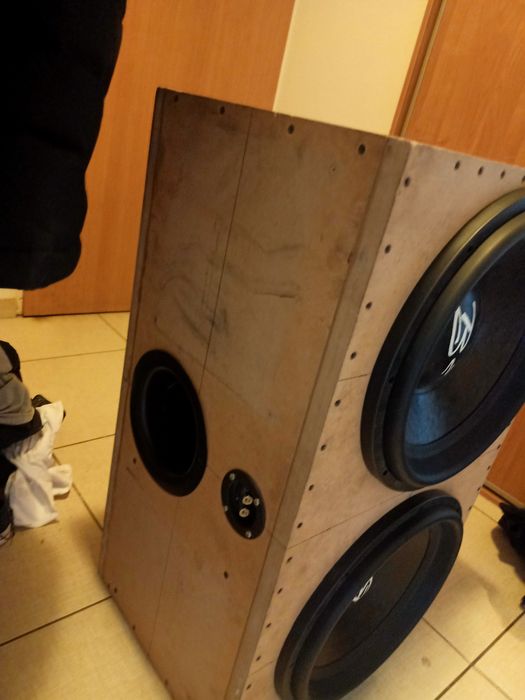 B2 audio skrzynia 2 kw 2x15" 4000 watt