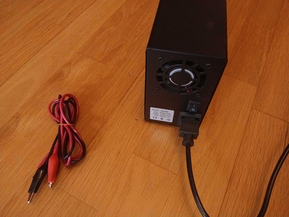 0–30V Variable Power Supply64729760997378124