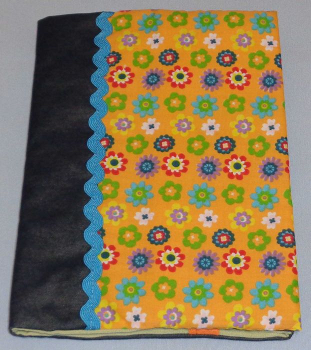 Capa para livros em tecido modelo 117 (NOVA)