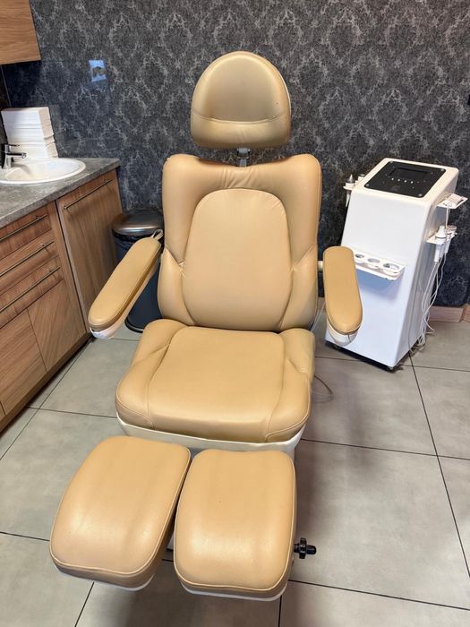 Fotel kosmetyczny fotel podologiczny elektryczy regulowany