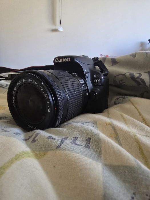 Canon 100d + 18-55mm  IS STM