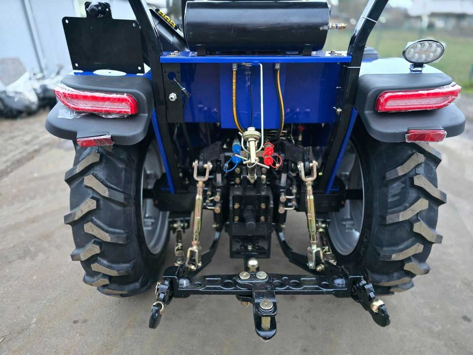 Повнопривідний трактор мінітрактор ДМТЗ 244Х, реверс, Євронавіска