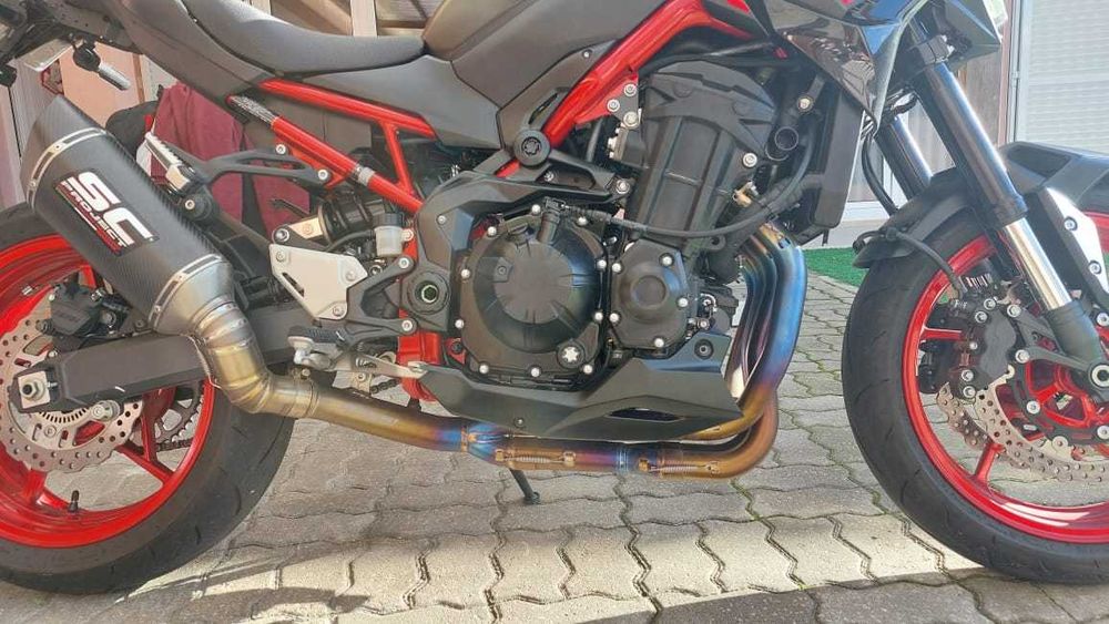 Kawazaki Z900 - Full Titaniun Sc Project