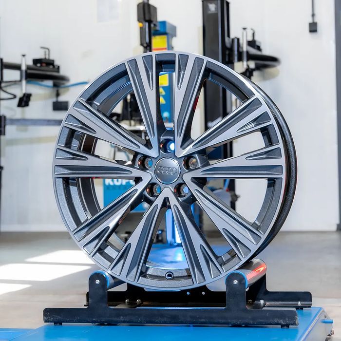NOWE Oryginalne Felgi Audi 20" A3 A4 A6 A7 A8 Q3 Q5