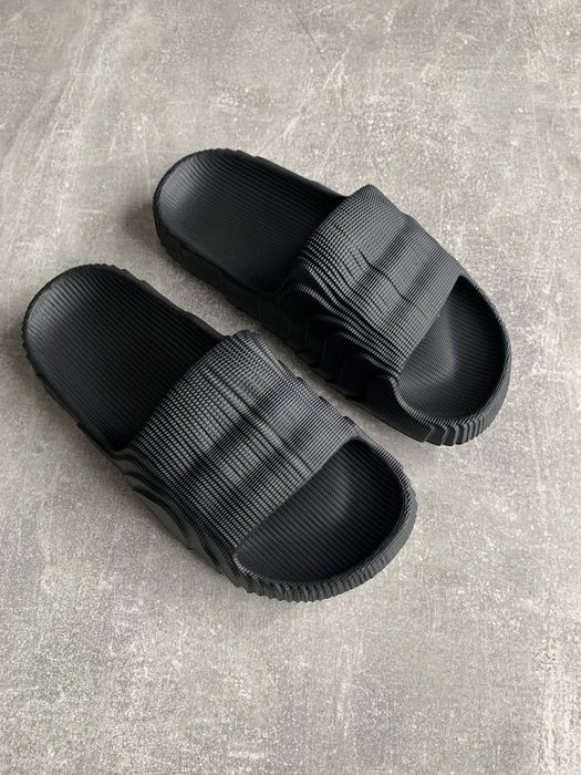 Шльопанці adidas adilette 22 тапки тапочки