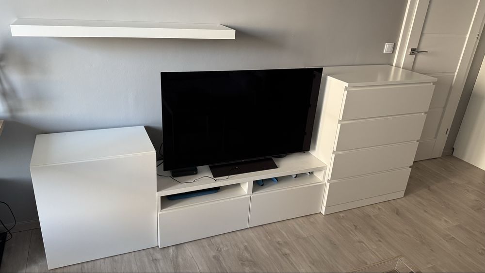Biała szafka RTV IKEA 2 szuflady