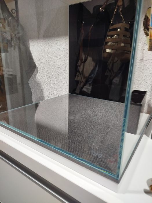 Akwarium viv 40x40x40 szyba 6mm,stelaż?