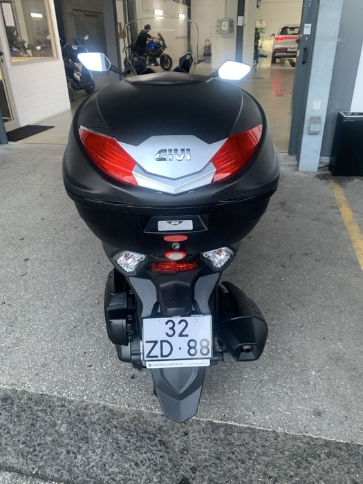 Vendo Sym Joymax z 300