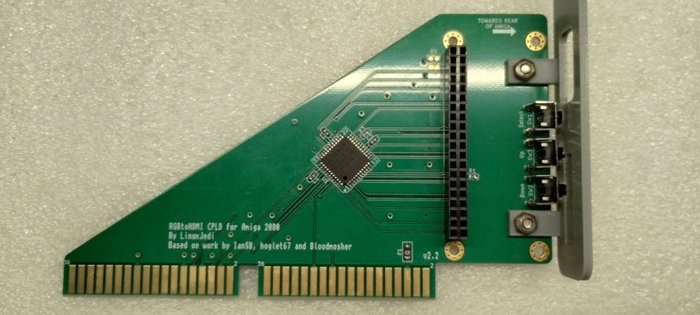 Amiga  2000 karta RGB2HDMI 2.2 CPLD