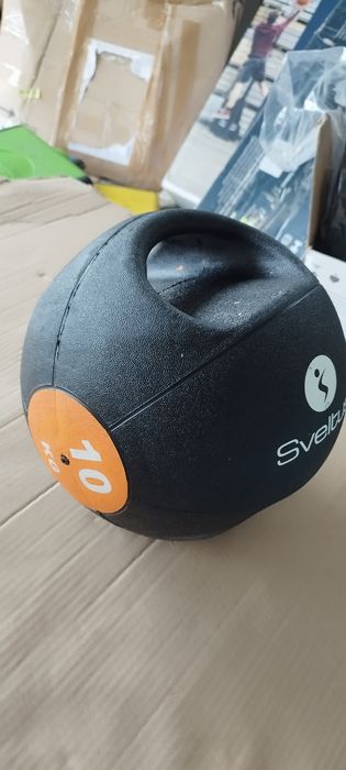 Piłka lekarska, hantle