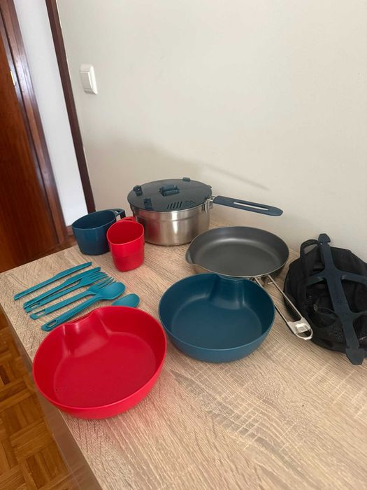 Conjunto de cozinha para campismo (2 pessoas)