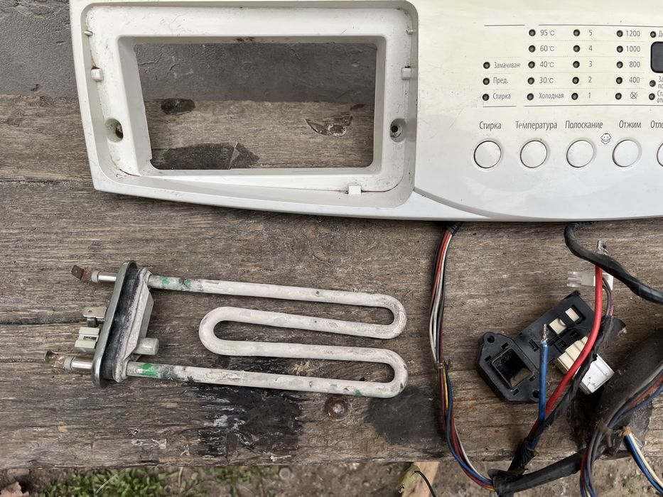 Запчастини до пральної машини samsung .