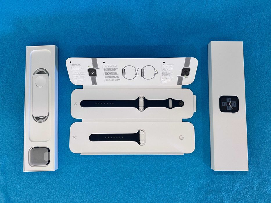 Apple Watch SE (2.ª geração) (GPS) 44mm