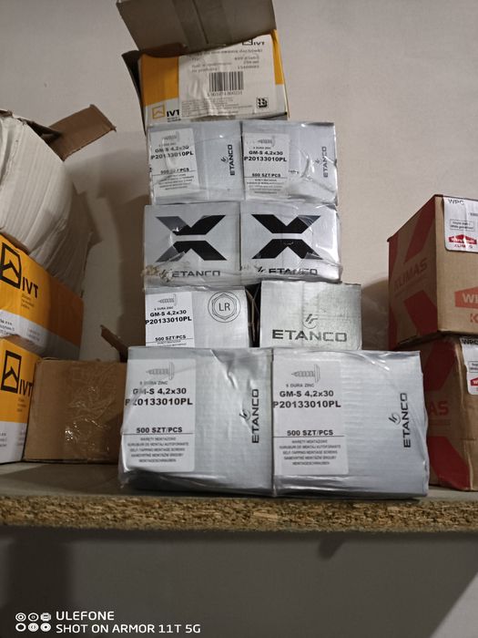 Wkręty do blachy na rąbek