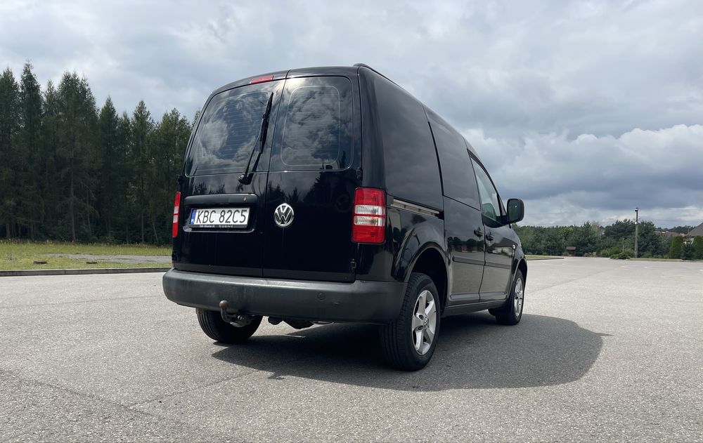 VW Caddy 2.0 TDI 140KM 4Motion -Webasto -Grzane Fotele