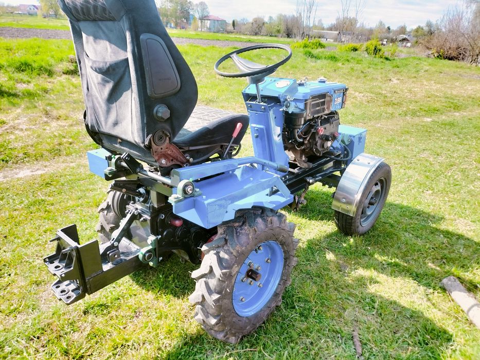 Продам мінітрактор