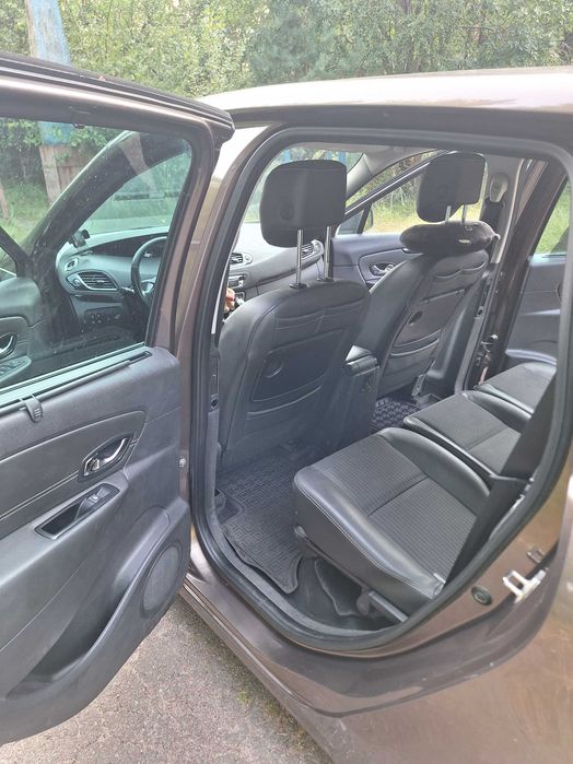 Продам Renault Grand Scenik 3 з чесним пробігом
