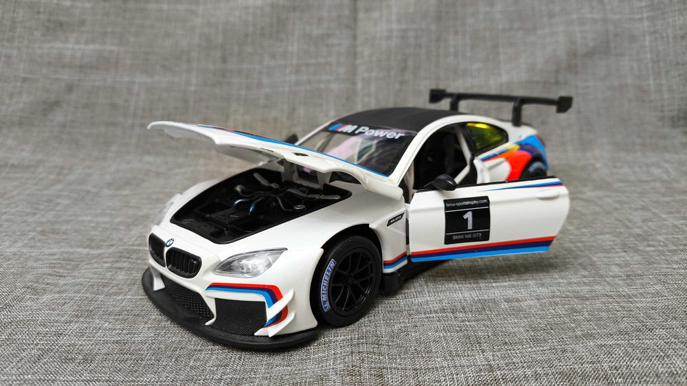 Модель BMW M6 GT3 1/24 MSZ: 1 300 грн. - Коллекционирование