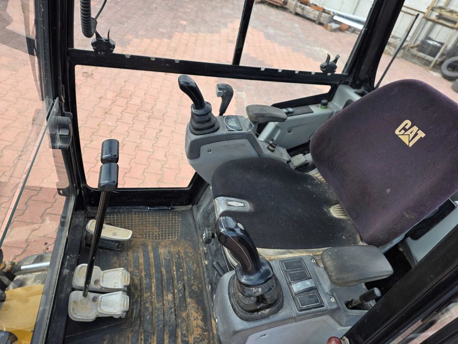 koparka minikoparka mini koparka caterpillar 301.7 cat jcb volvo