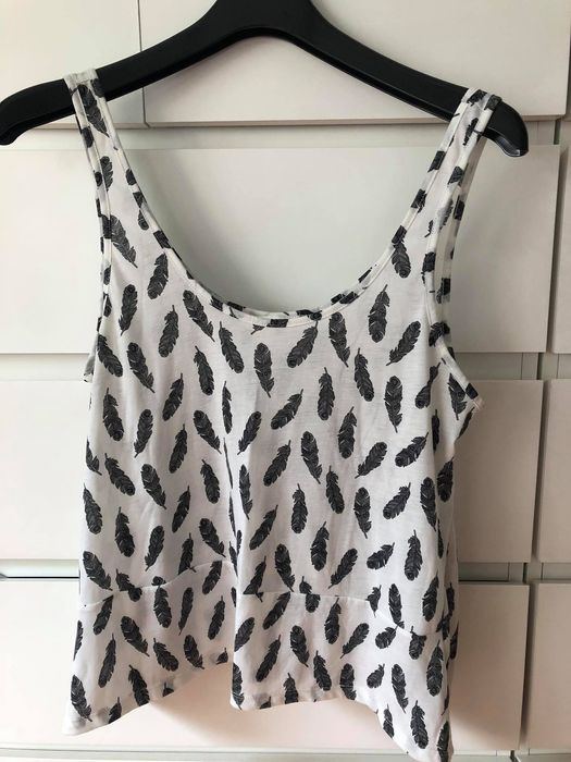 Camisola, com penas, da H&M