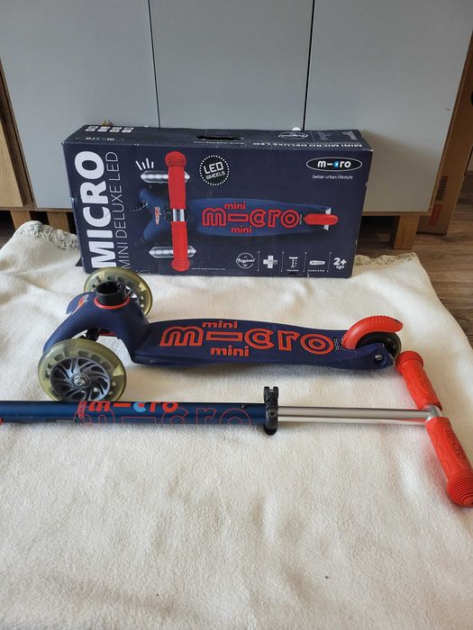 Hulajnoga Micro Mini Deluxe LED jak nowa