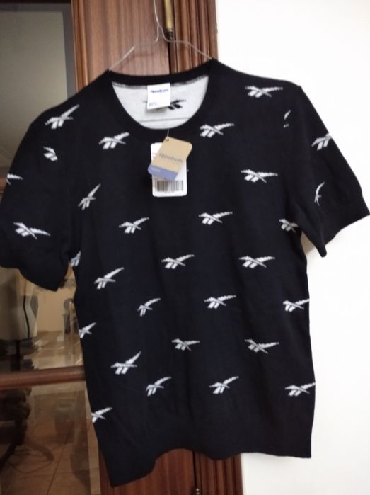 Camisola nova da Reebok