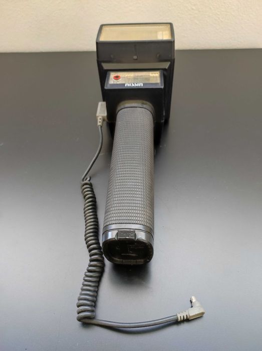 Flash Nissin 4200GW 1