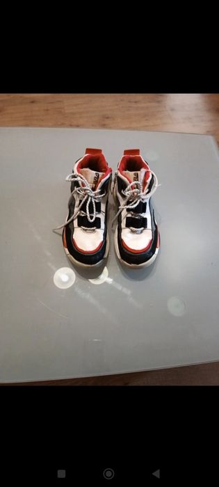 Sapatilha/bota Zara tamanho 36/37