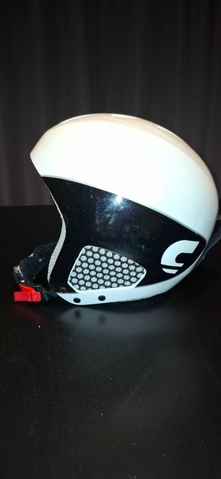 Sportowy kask narciarski dziecięcy biały Carrera 51-54 XXS-XS regulacja