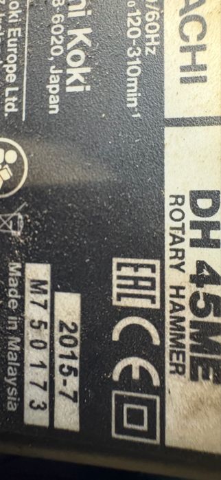 Młot wyburzeniowy Hitachi