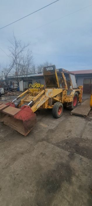 Koparko ladowarka jcb 3c lyzka przednia