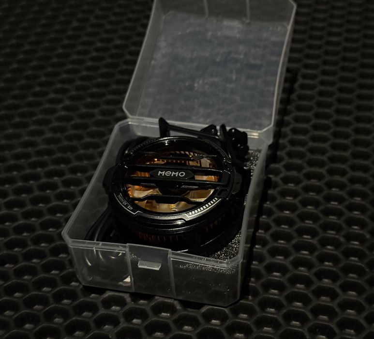 Магнітний охолоджувач-кулер для телефонів та планшетів.