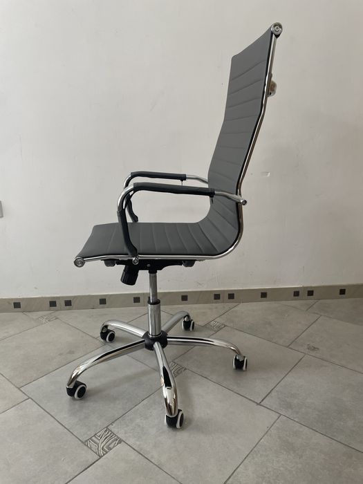 Офісне крісло Exclusive