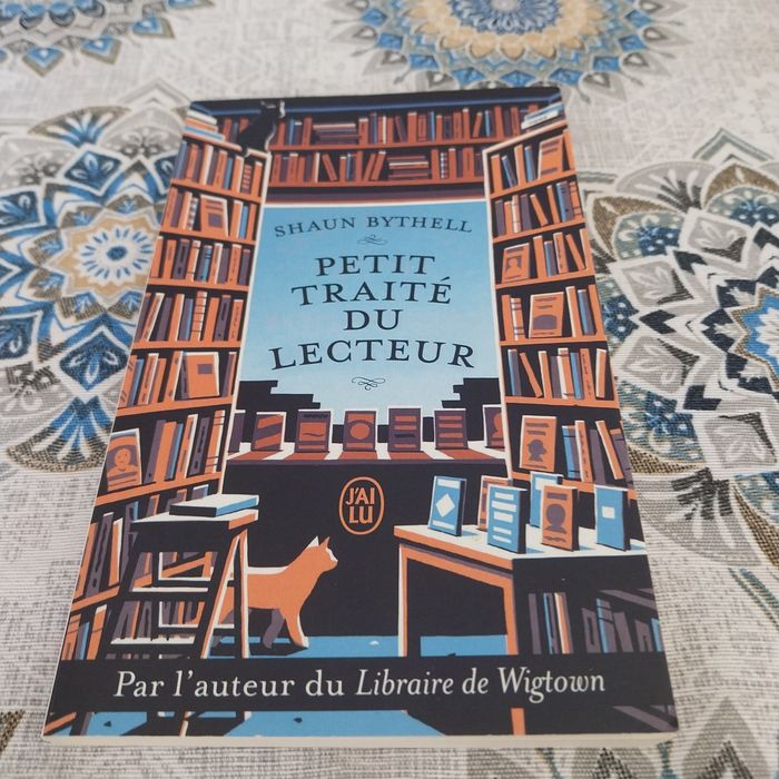 A Short Treatise on the Reader. Shipping Included.