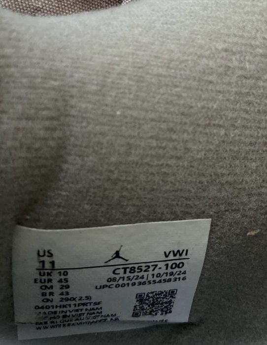 Nike Air Jordan 4 Retro „,White Oreo". Rozmiar 45.