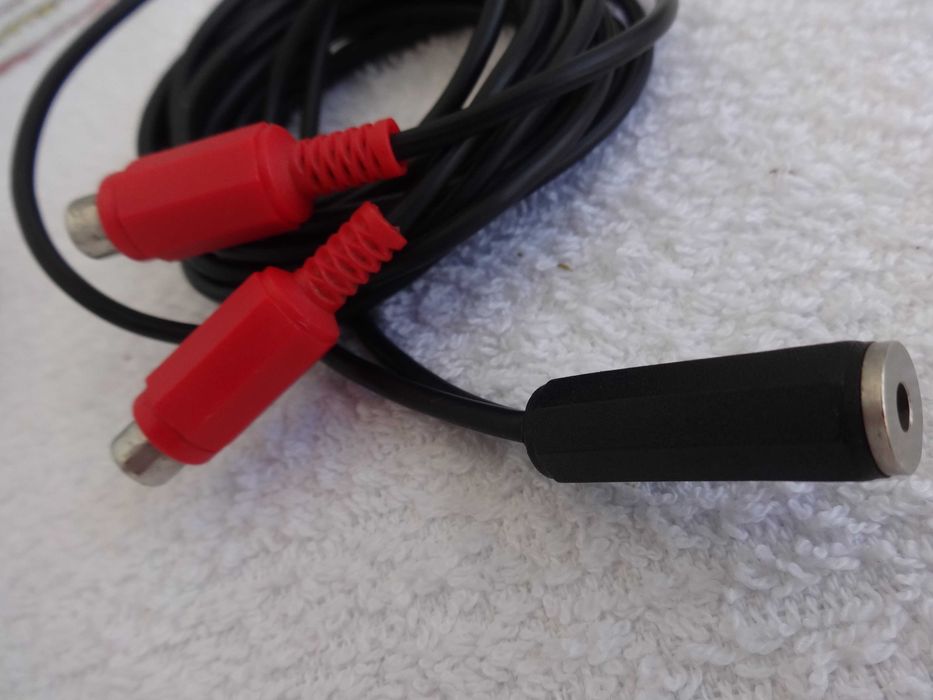Cabos Áudio para Ligação a Colunas