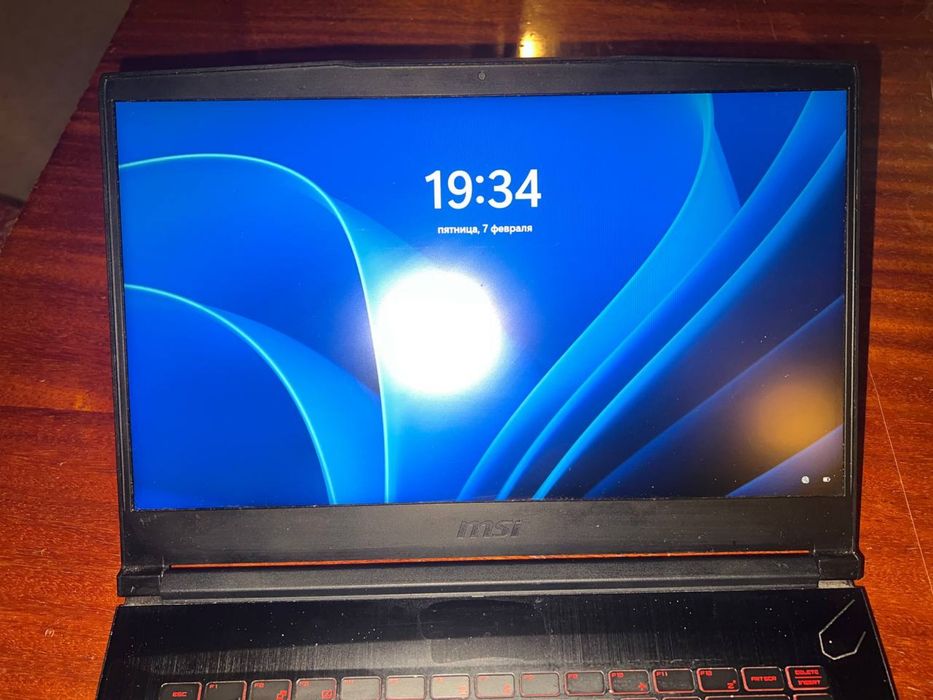 Ноутбук MSI GF63 Thin 10