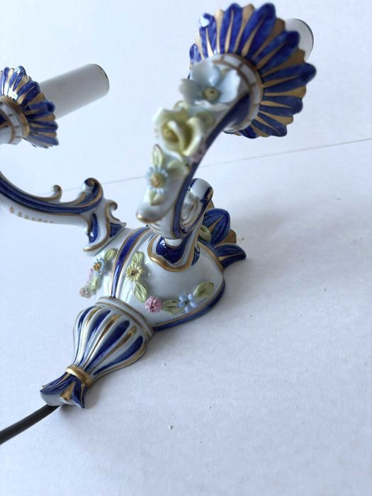 Piękny porcelanowy kinkiet Capodimonte?