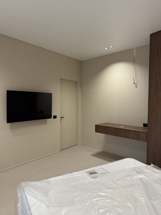 Продаж 2 кімнатноі ЖК Crystal