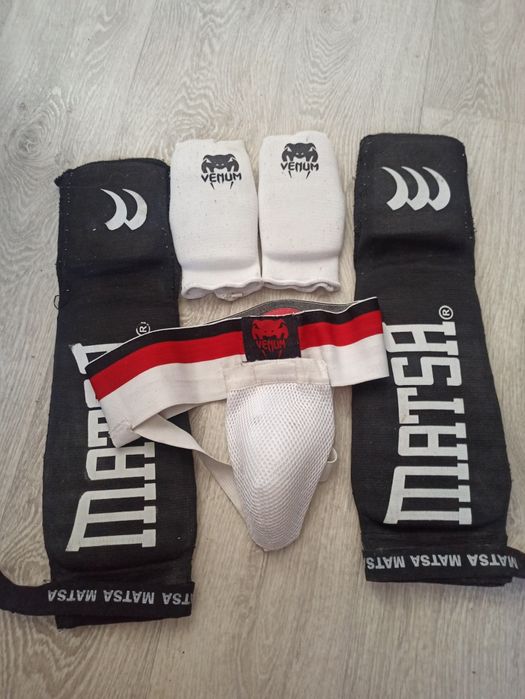 Екіпіровка,захист.