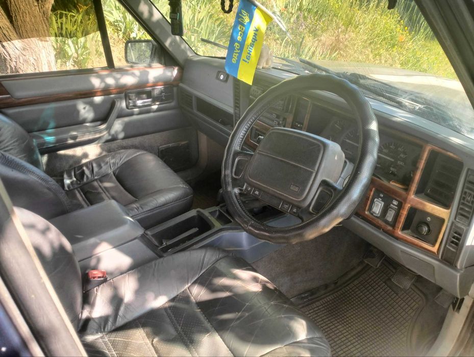 ТЕРМІНОВО Jeep Cherokee 1995
