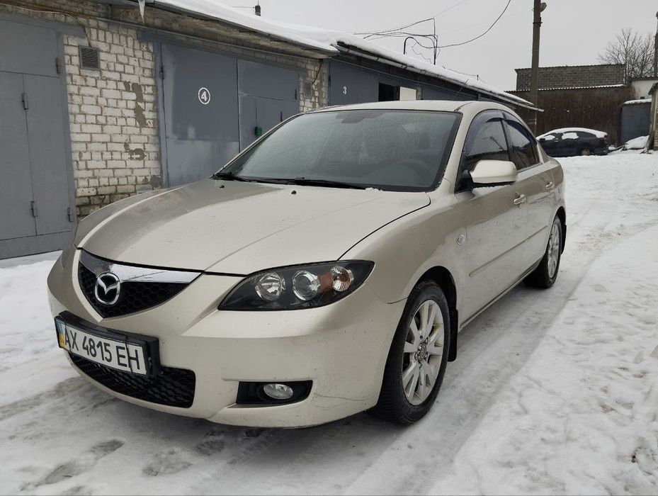 Продам  Мазда -3 - официальная
