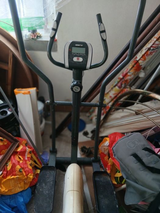 2 Bicicletas estática Kettler  e Newfit