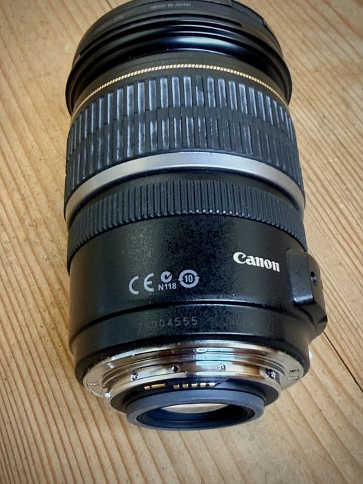 Объектив Canon EF-S 17–55mm f/2.8 IS USM