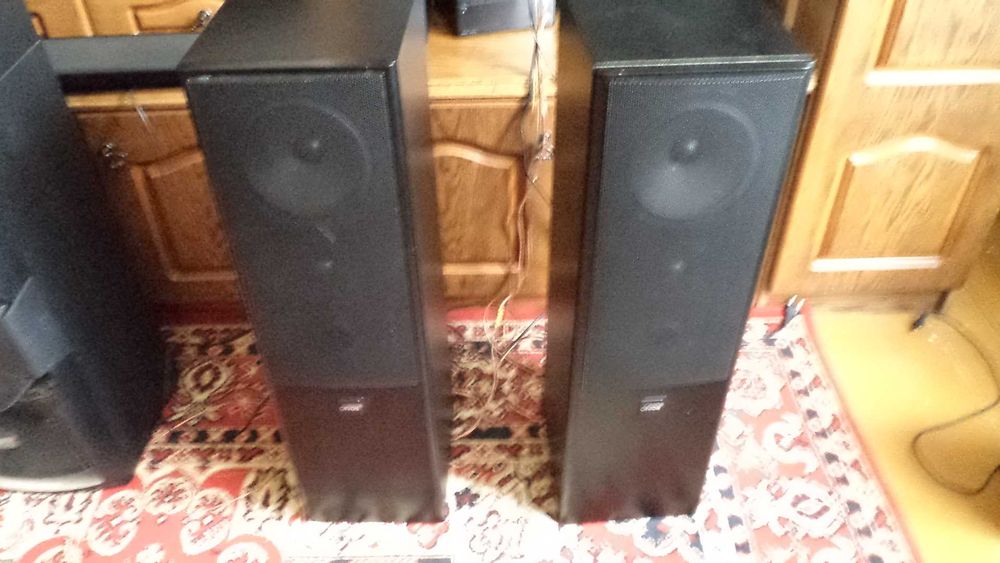 canton fonum 501  kolumny