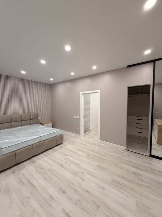 Без%Оренда дизайнерського таунхаусу 100 м² Осокорки Є БАСЕЙН мСлавутич