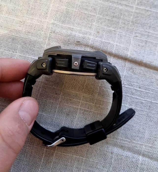 Продам вінтажний годинник casio g-shock g-2600
